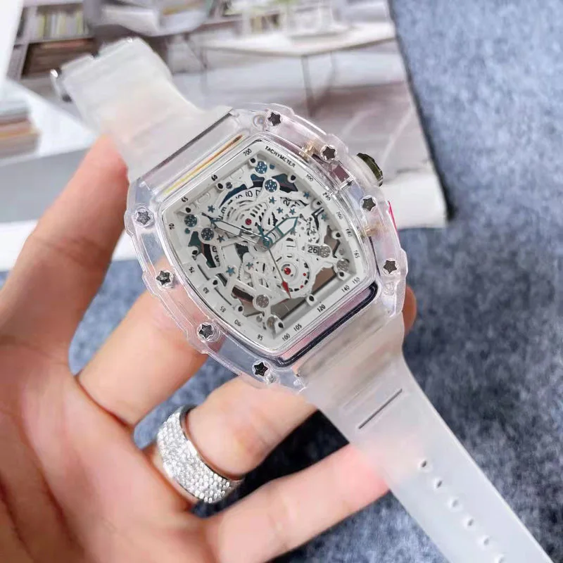 Luxury Watch Rubber Strap - Tonneau, reloj de cuarzo a la